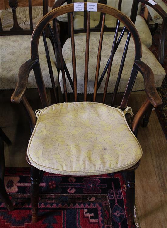 Ash, elm and beech low back Windsor chair